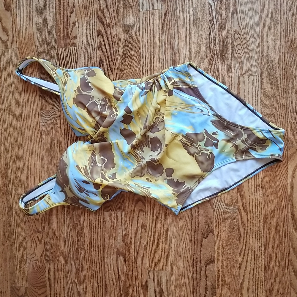 (14) NWT Eliana by DKR & Co. Vintage One Piece Swimsuit 🥰 Matching Scrunchie - Picture 1 of 9